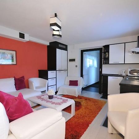 Červený Kláštor Apartmany Pod Troma Korunami מראה חיצוני תמונה